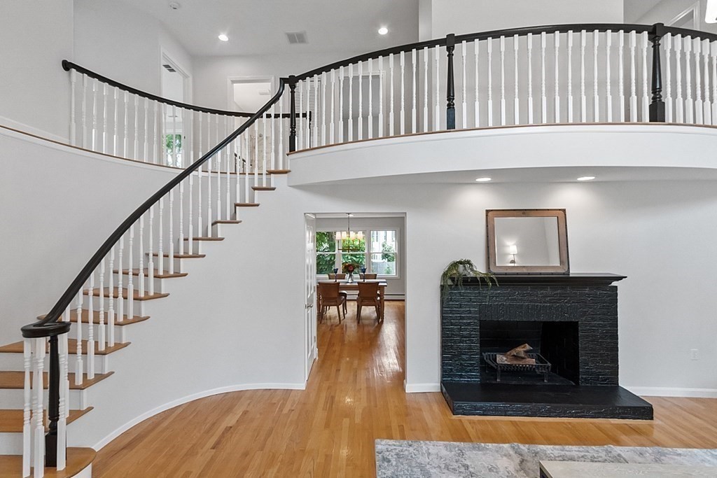 11 Lyon Road Brookline, MA 02467 - Photo 6 of 37