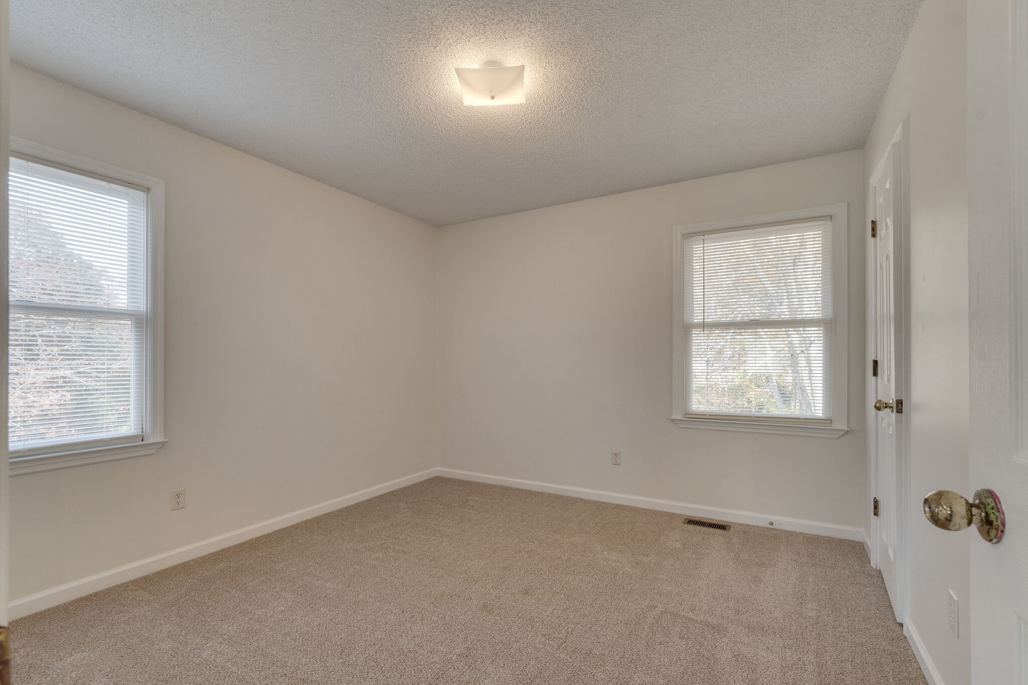 220 Hurst Road Hohenwald, TN 38462 - Photo 15 of 25 Gallery Image 15