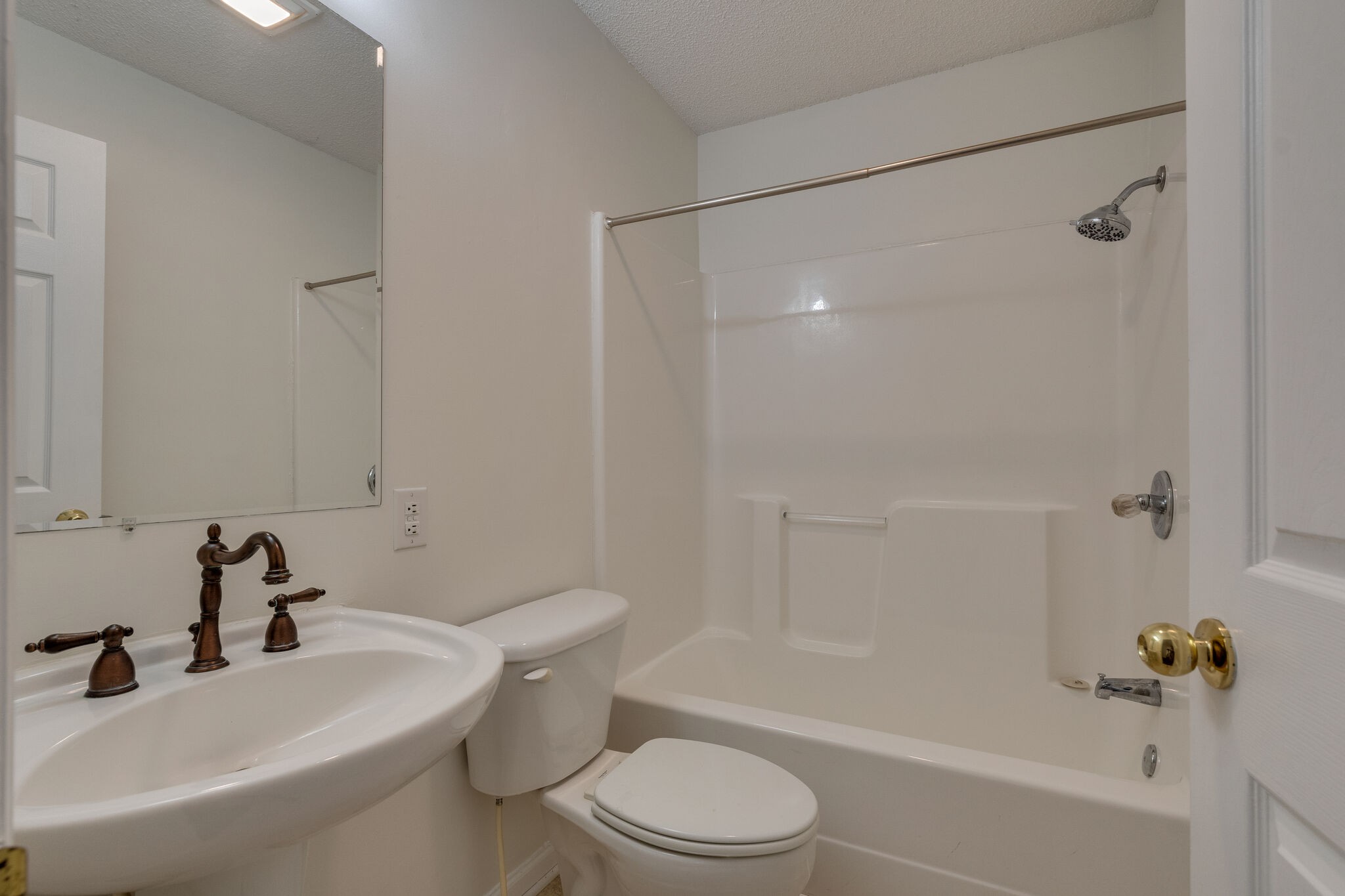 220 Hurst Road Hohenwald, TN 38462 - Photo 16 of 25 Gallery Image 16