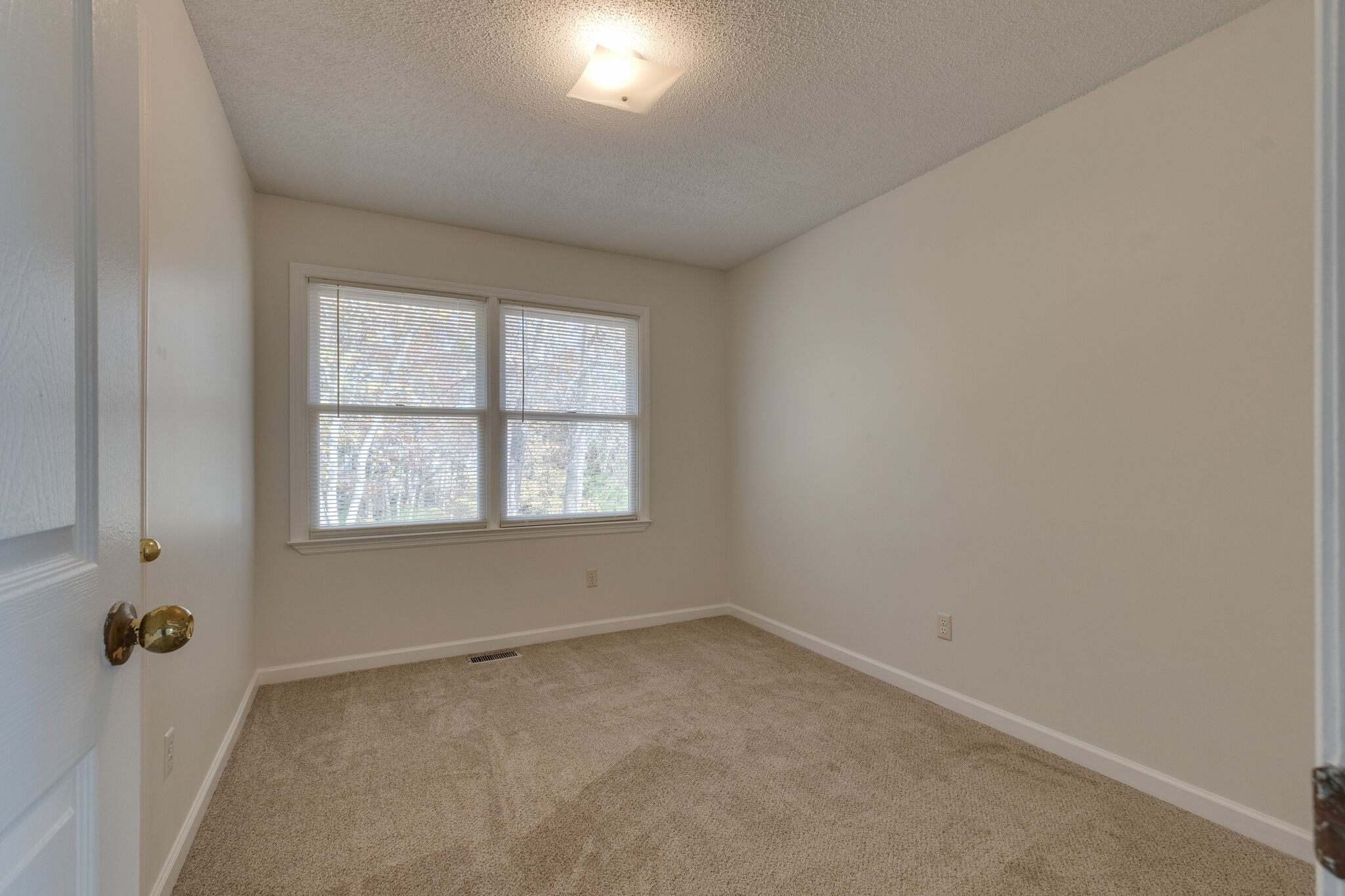 220 Hurst Road Hohenwald, TN 38462 - Photo 17 of 25 Gallery Image 17