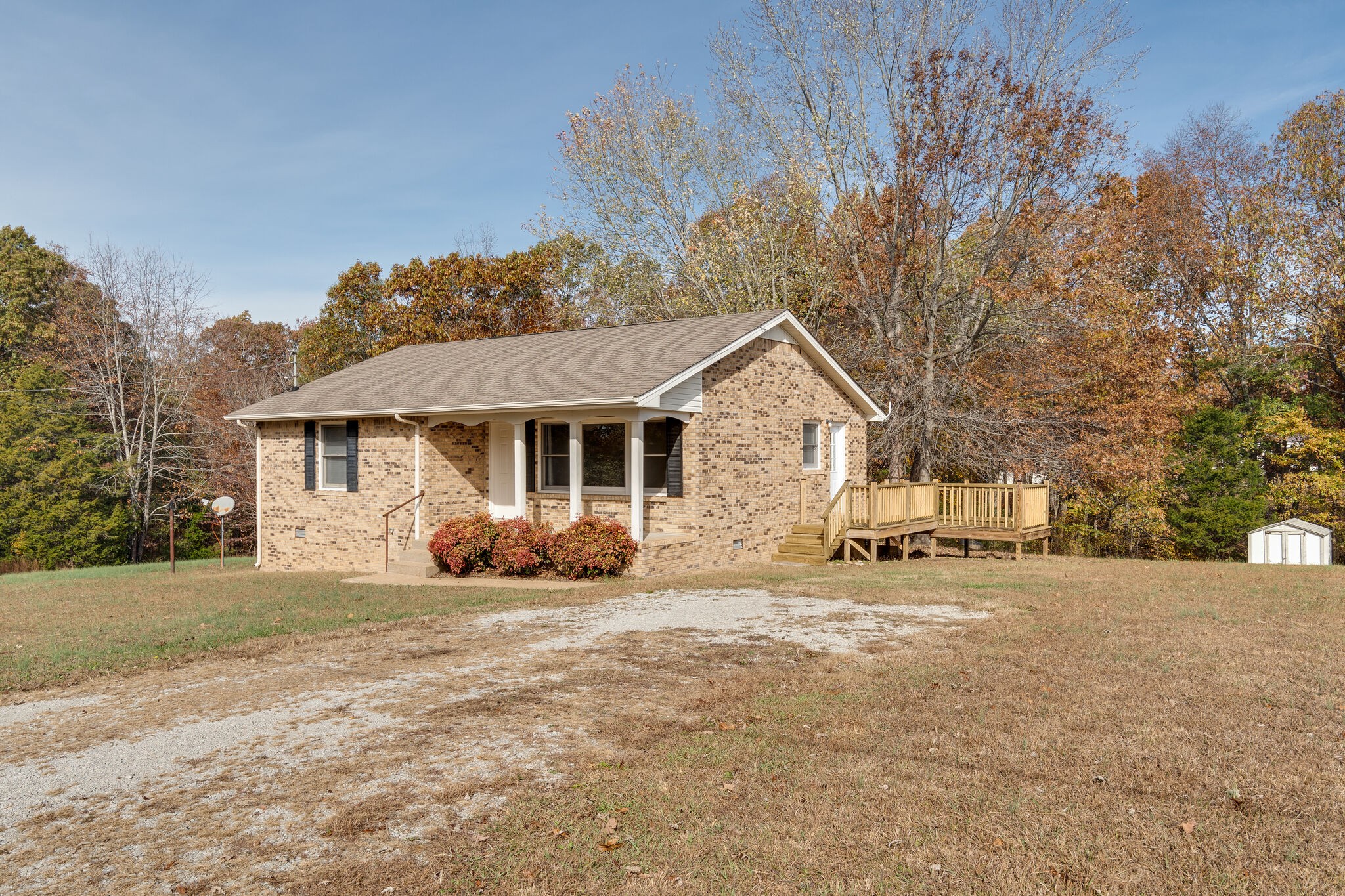 220 Hurst Road Hohenwald, TN 38462 - Photo 2 of 25 Gallery Image 2