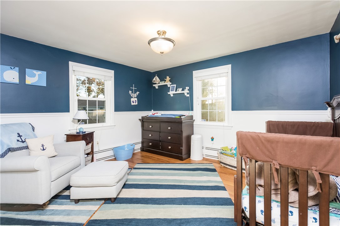 96 Edgehill Road Warwick, RI 02889 - Photo 17 of 35
