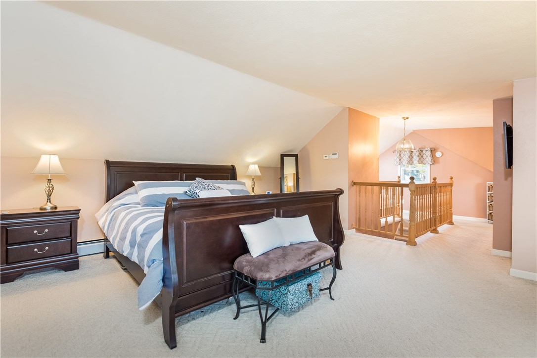 96 Edgehill Road Warwick, RI 02889 - Photo 20 of 35