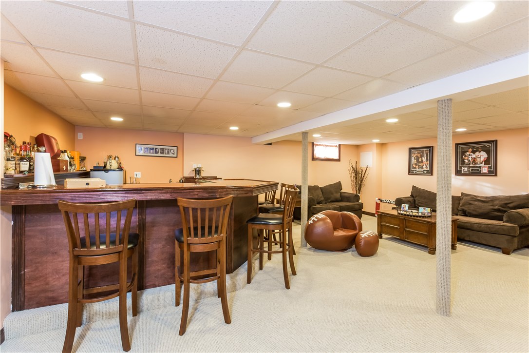 96 Edgehill Road Warwick, RI 02889 - Photo 22 of 35