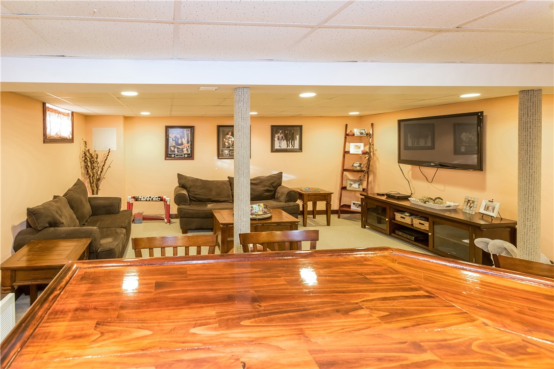 96 Edgehill Road Warwick, RI 02889 - Photo 25 of 35