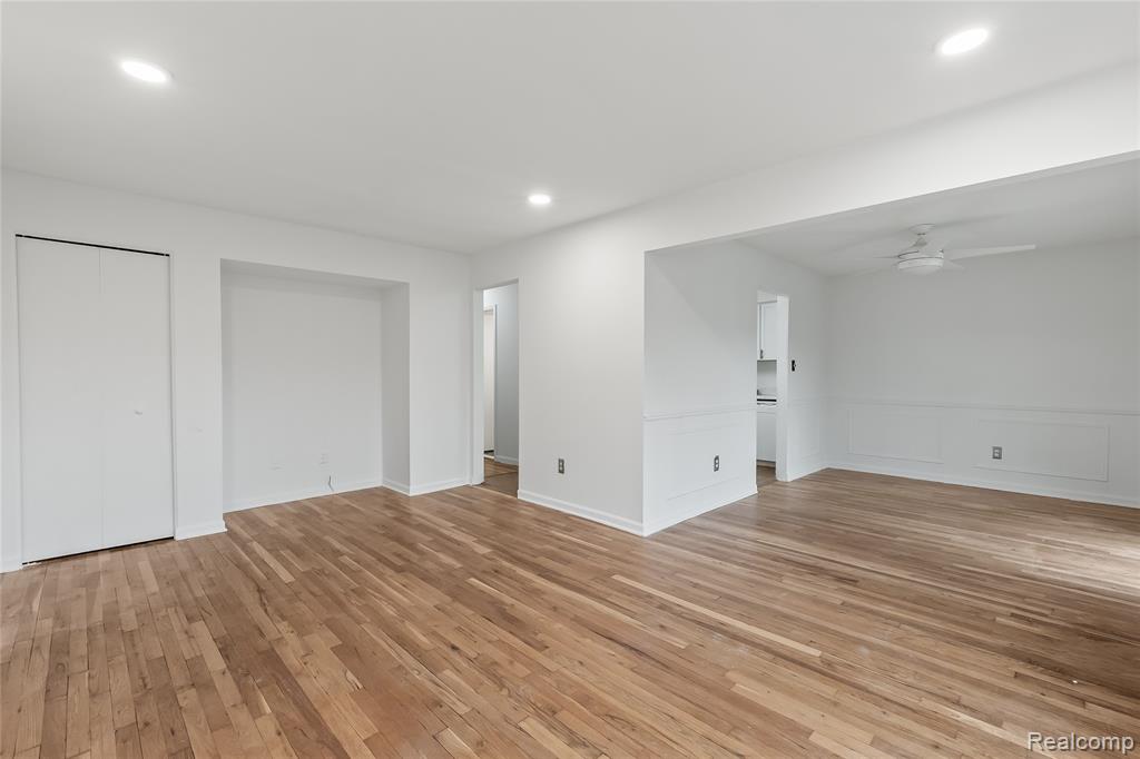 100 West Hickory Grove Road, Unit A2 Bloomfield Hills, MI 48304 - Photo 4 of 14