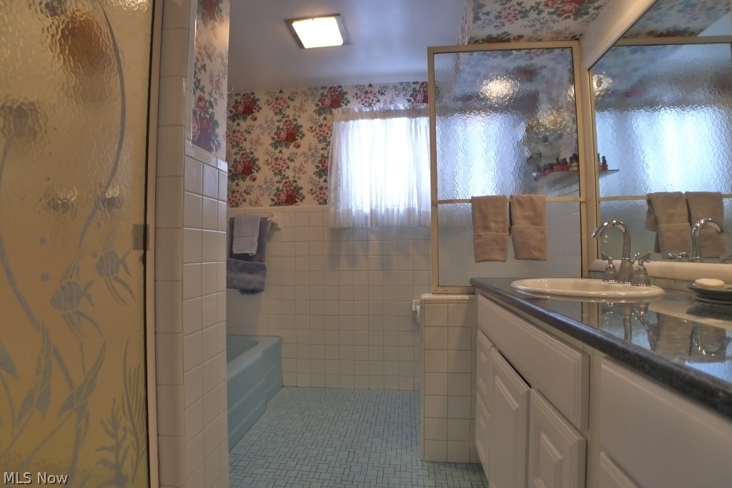 29449 Emery Road Chagrin Falls, OH 44022 - Photo 17 of 19 Gallery Image 17