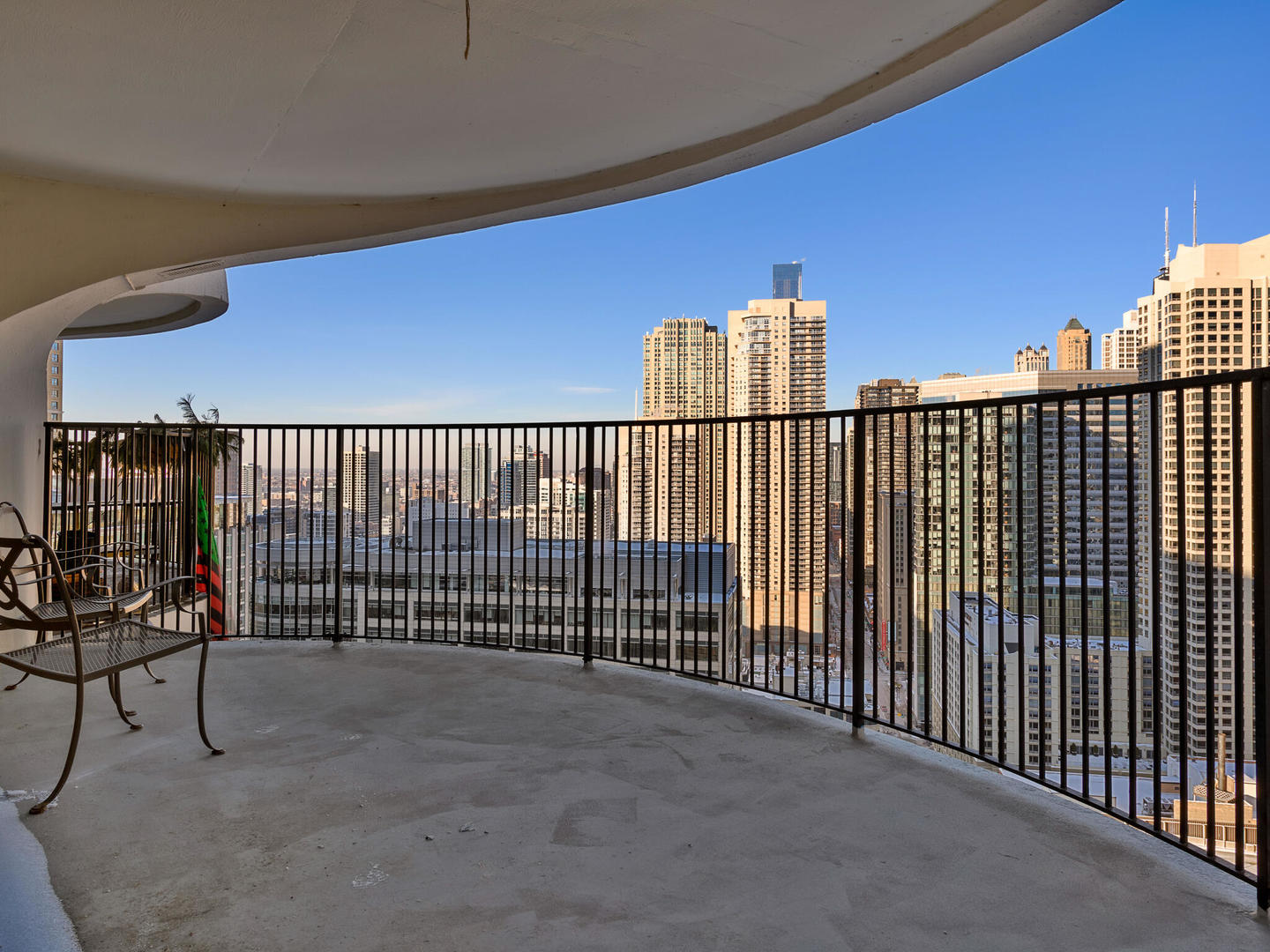 300 North State Street, Unit 3330 Chicago, IL 60654 - Photo 14 of 20