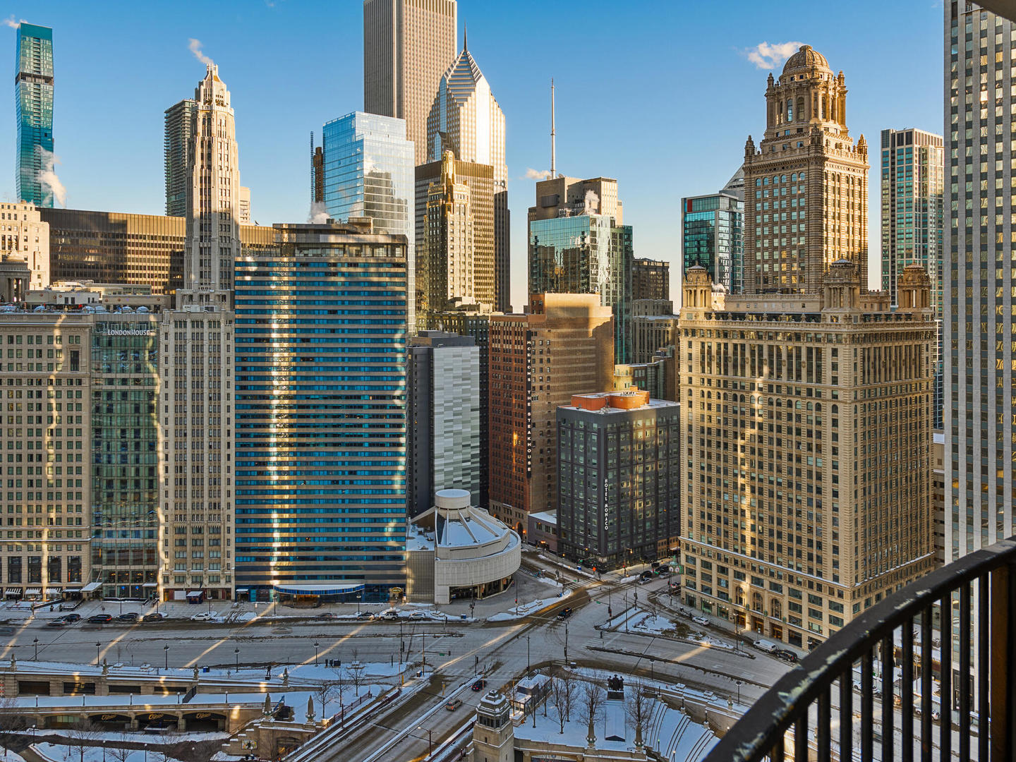 300 North State Street, Unit 3330 Chicago, IL 60654 - Photo 17 of 20