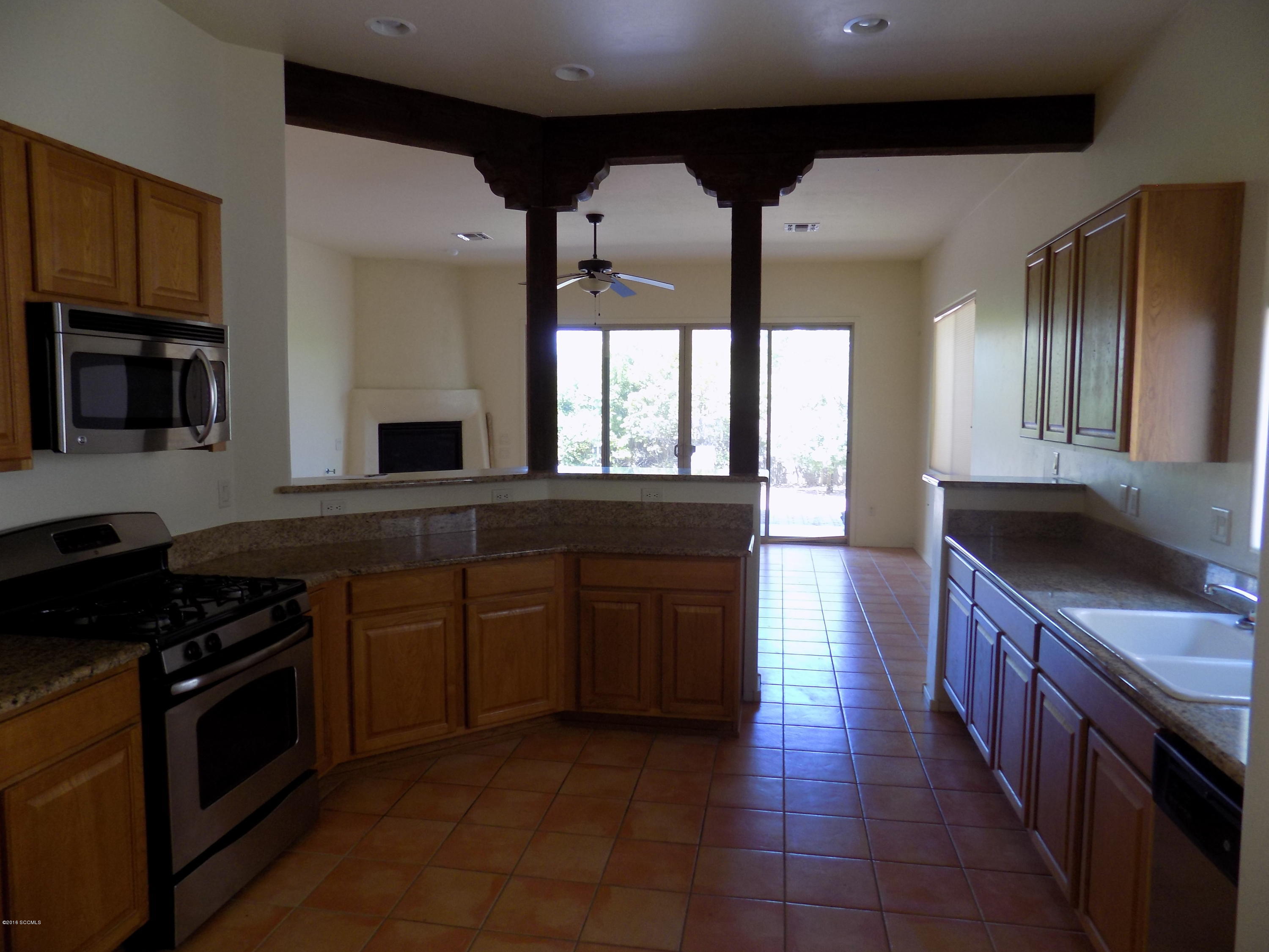 267 Market Circle Tubac, AZ 85646 - Photo 5 of 15