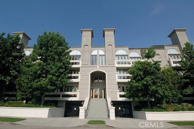 $3,600 | 4415 Saugus Avenue, Unit 202, Sherman Oaks, CA 91403