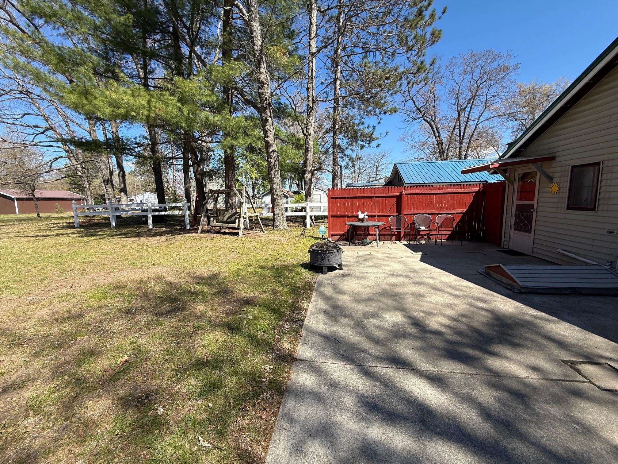 6321 Elk Lake Road Gladwin, MI 48624 - Photo 10 of 47
