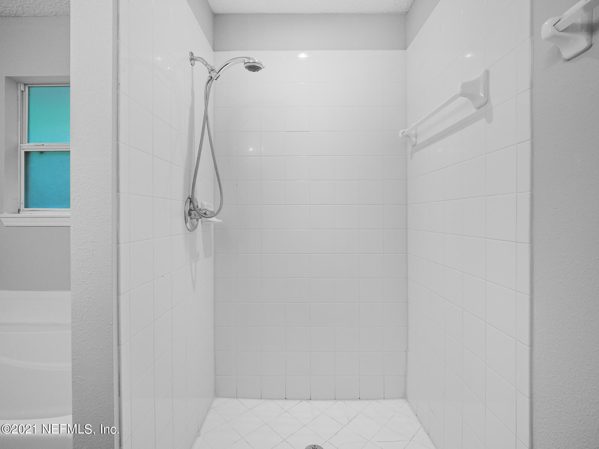 5260 Collins Road, Unit 904 Jacksonville, FL 32244 - Photo 12 of 18 5260 Collins Rd Unit 904 Edit-13