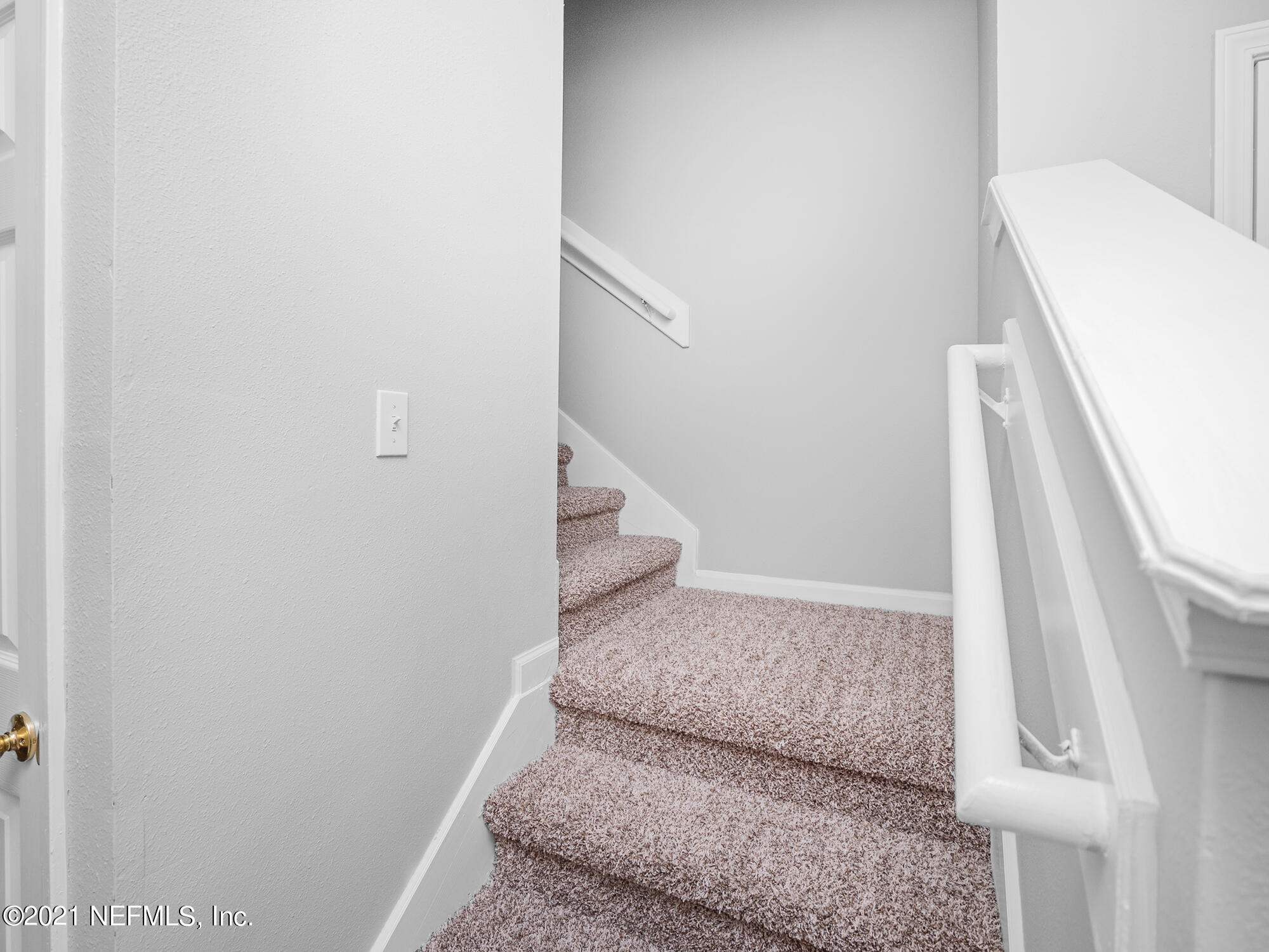 5260 Collins Road, Unit 904 Jacksonville, FL 32244 - Photo 7 of 18 5260 Collins Rd Unit 904 Edit-8