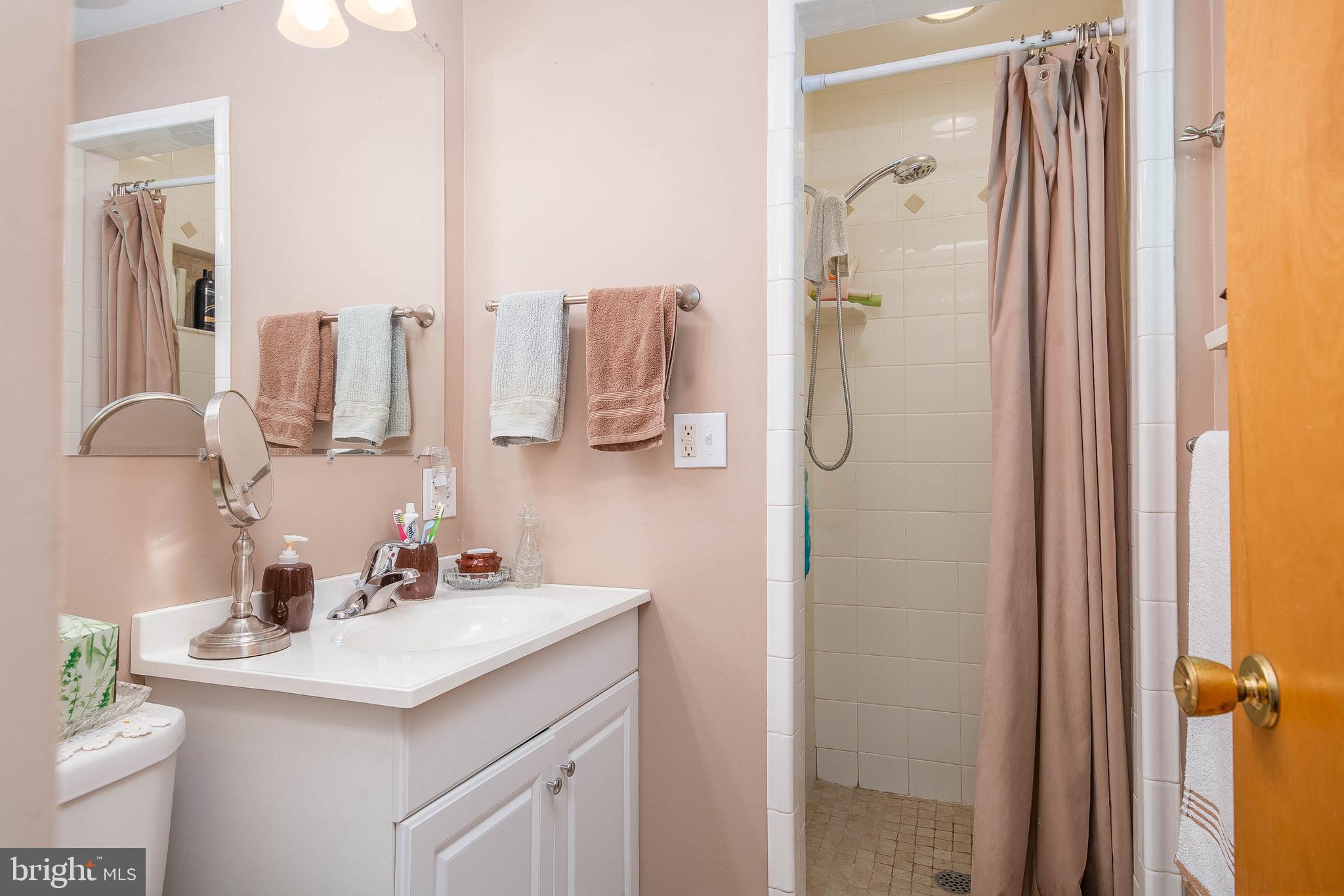 2147 Ward Road Green Lane, PA 18054 - Photo 18 of 41 Gallery Image 18