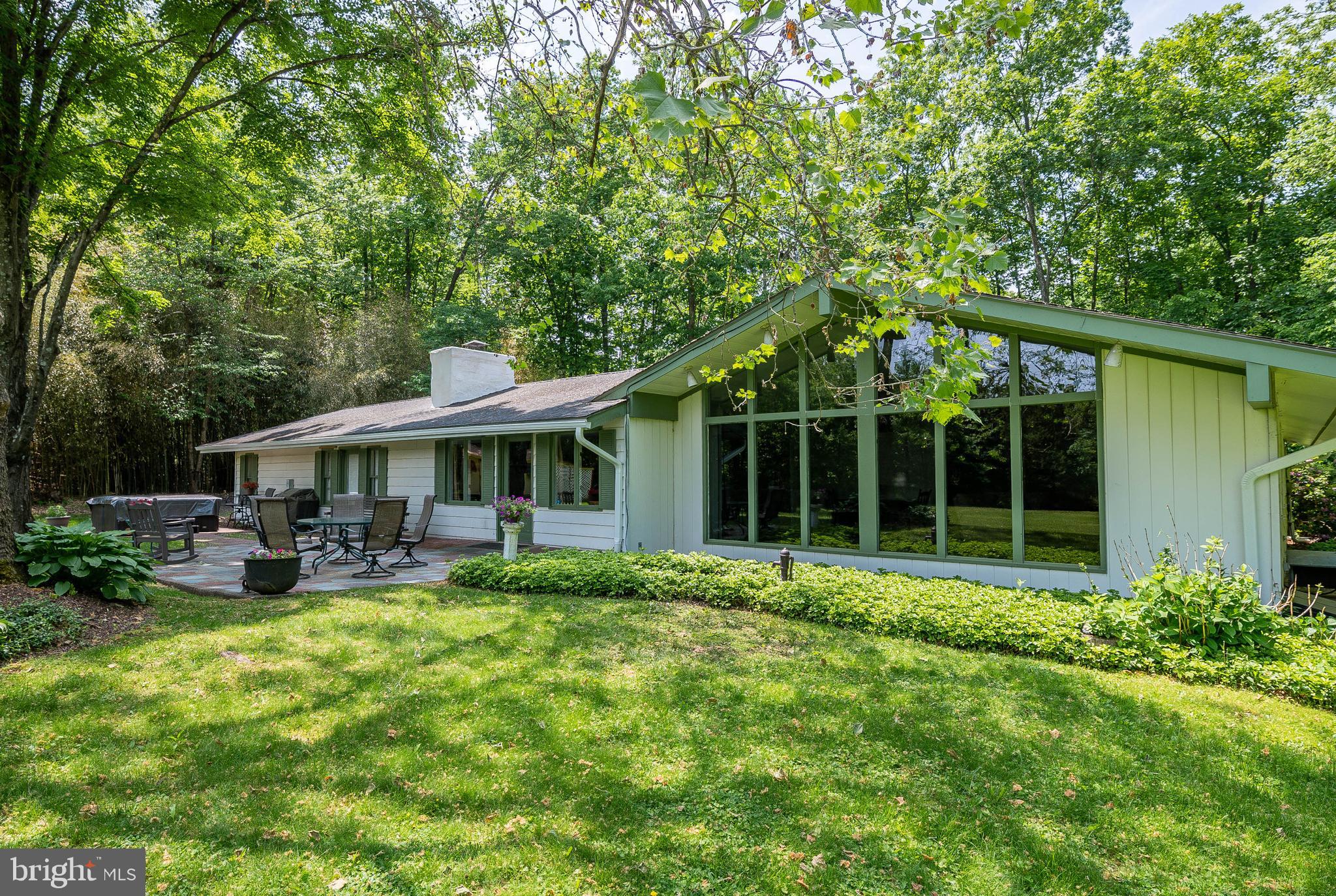 2147 Ward Road Green Lane, PA 18054 - Photo 3 of 41 Gallery Image 3