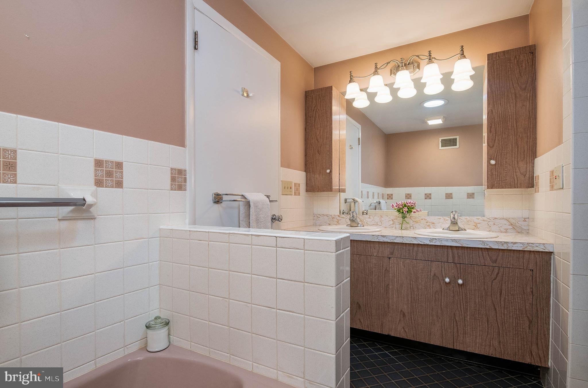 2147 Ward Road Green Lane, PA 18054 - Photo 23 of 41 Gallery Image 23
