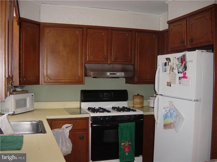 330 Fairview Road Springfield, PA 19064 - Photo 19 of 21 Kitchen