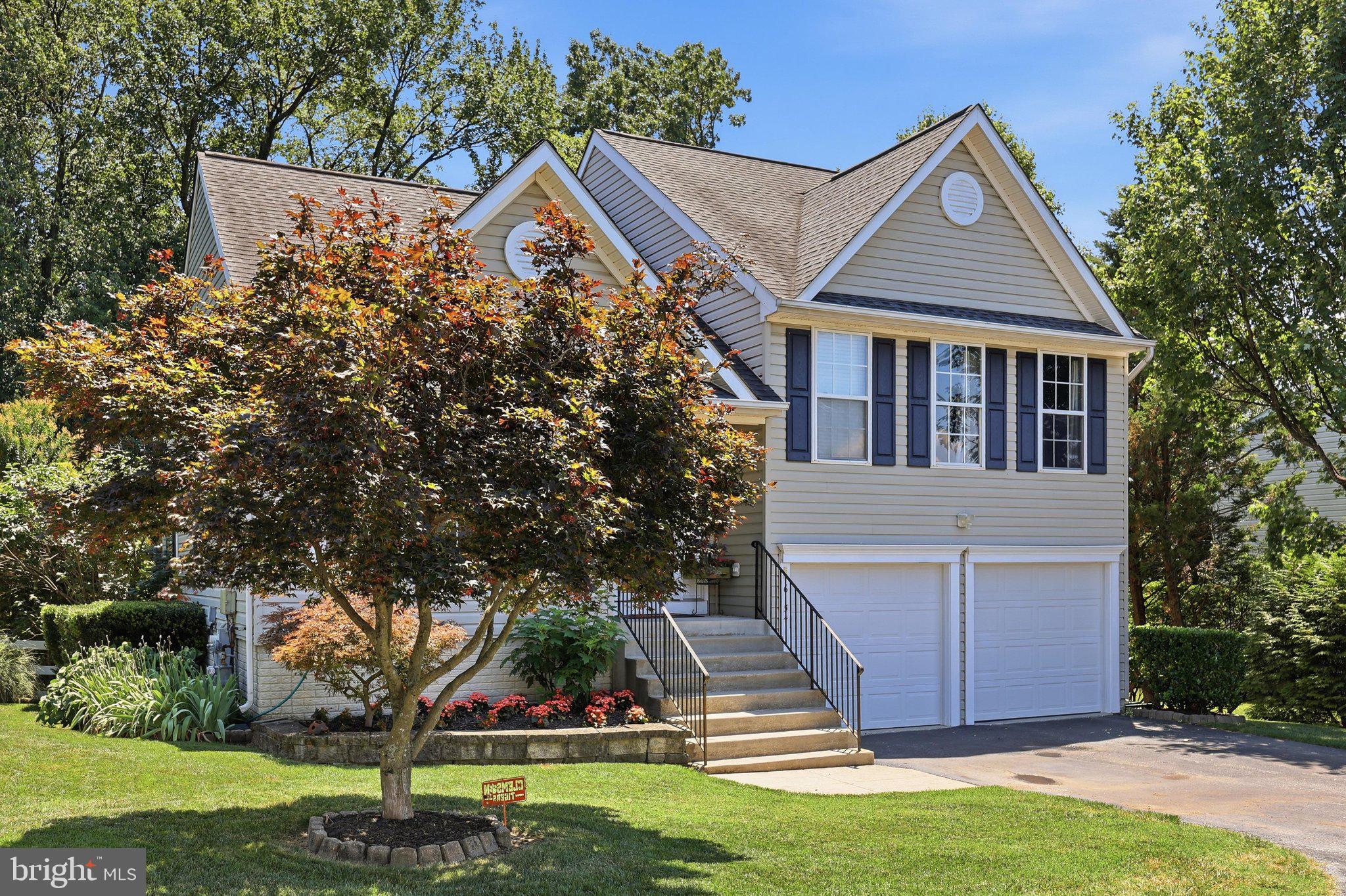 6154 Downs Ridge Court Elkridge, MD 21075 - Photo 3 of 58 Exterior front