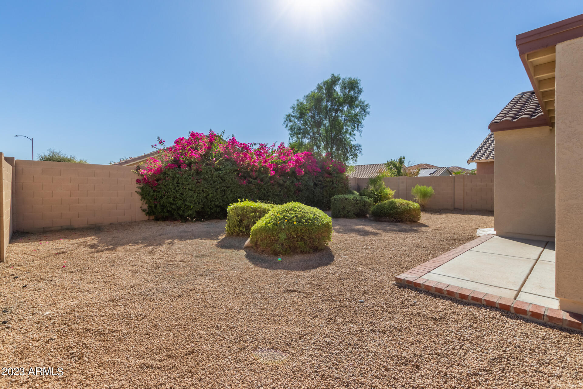 17715 West Redfield Road Surprise, AZ 85388 - Photo 25 of 33