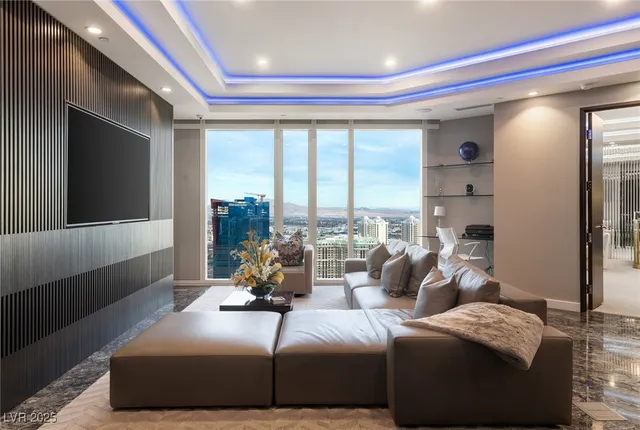 $20,000 | 3750 South Las Vegas Boulevard, Unit 4105, Las Vegas, NV 89158