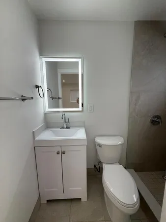 $3,900 | 6720 Park Street, Hollywood, FL 33024