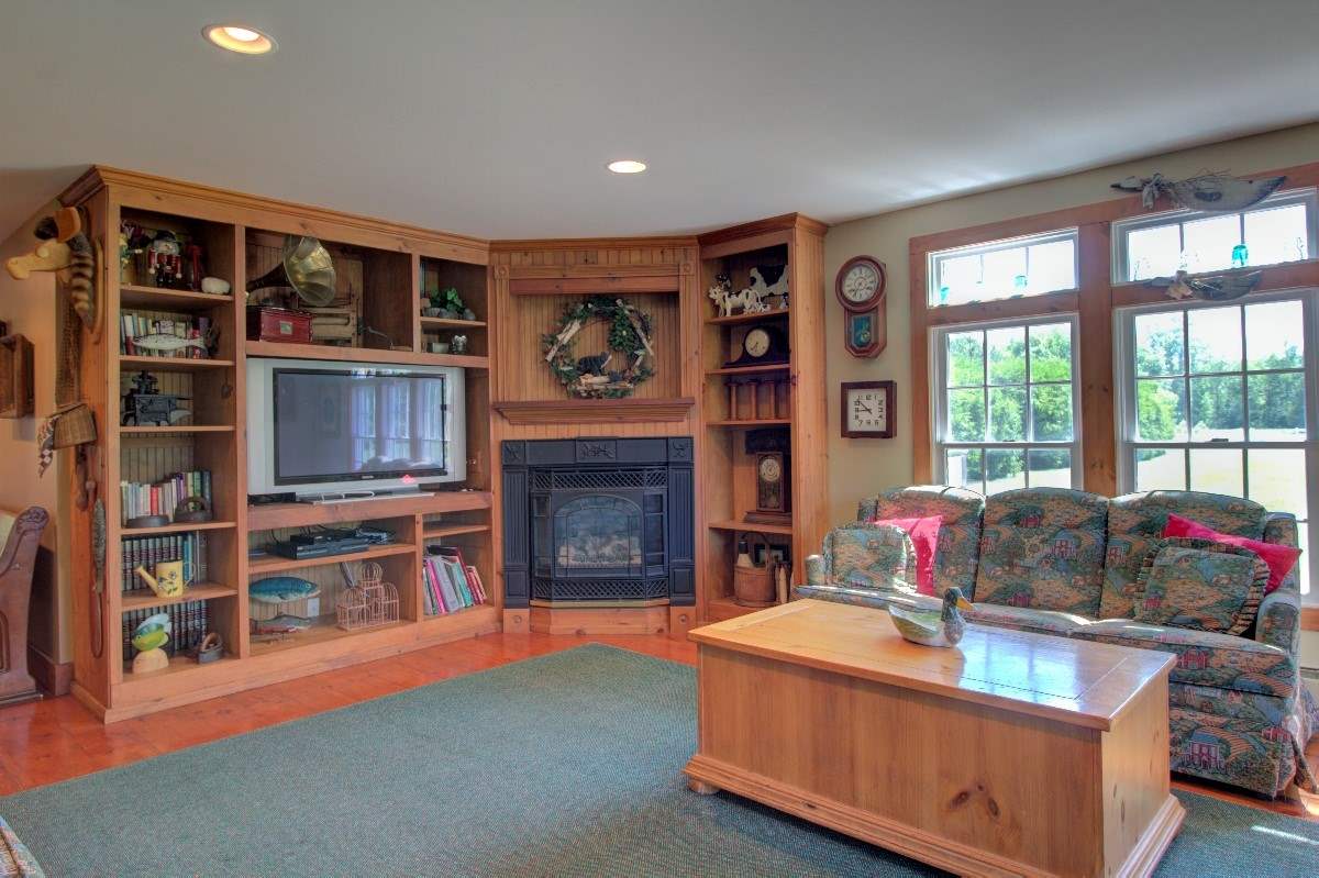 3077 West Shore Road Isle La Motte, VT 05463 - Photo 25 of 40