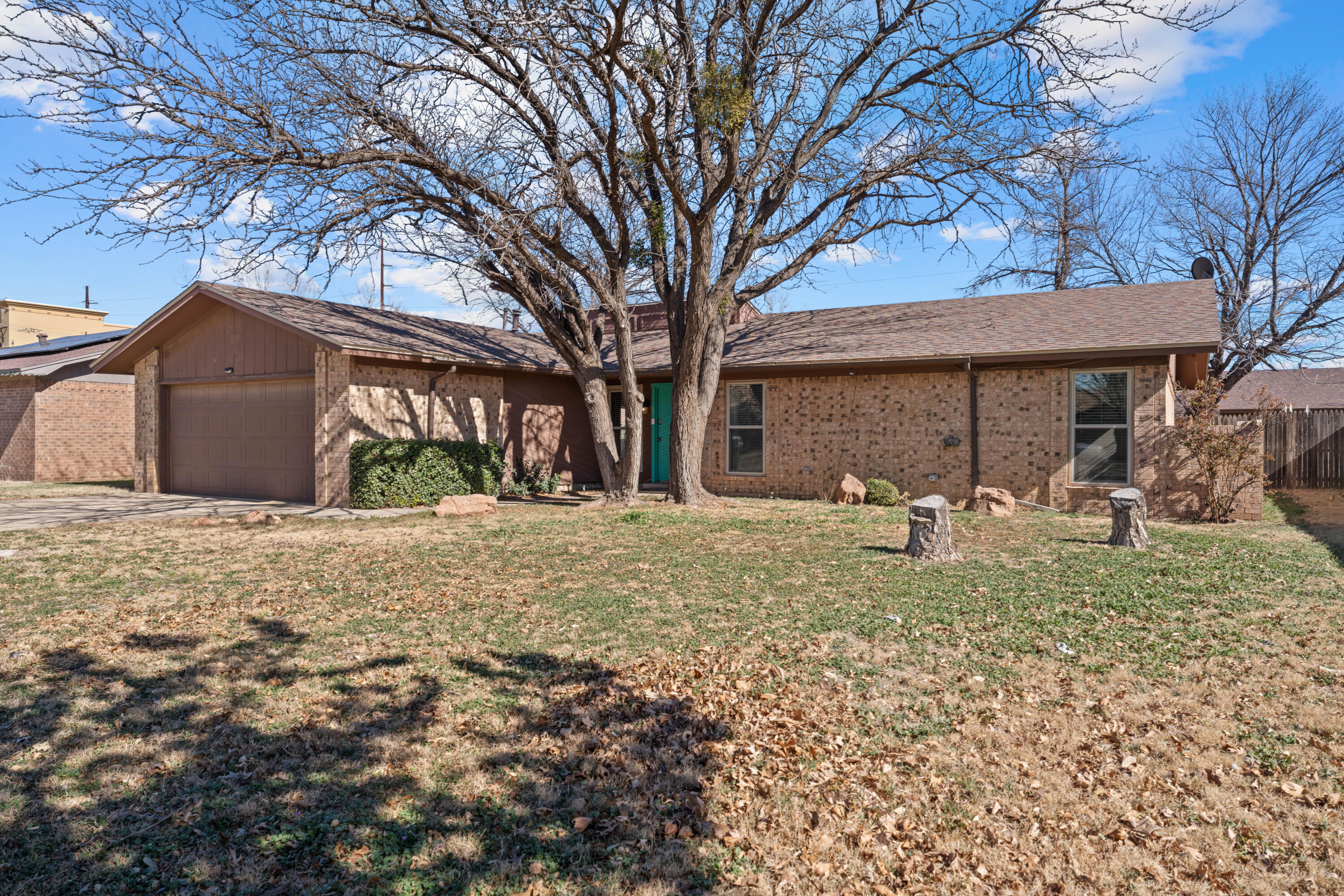 7007 Utica Place Lubbock, TX 79424 - Photo 2 of 23 DRG00472