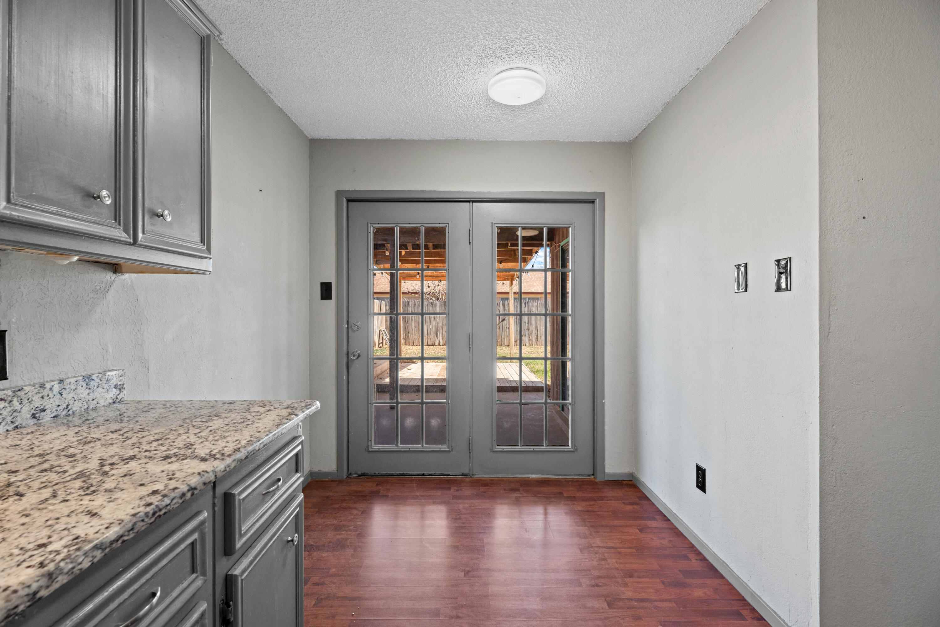 7007 Utica Place Lubbock, TX 79424 - Photo 7 of 23 DRG00497