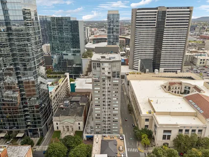 a picture of city view