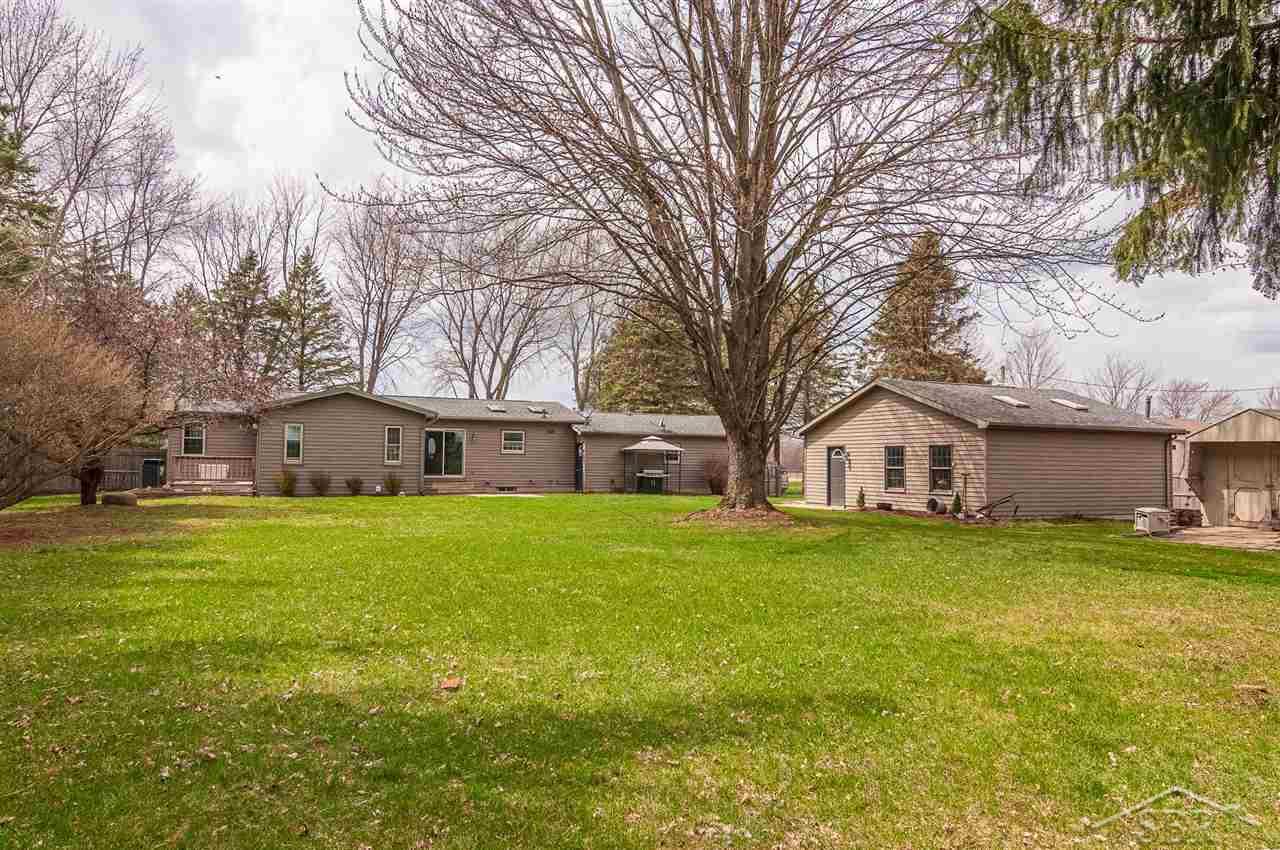 9413 Vassar Road Millington, MI 48746 - Photo 20 of 26 50091006-19.JPG