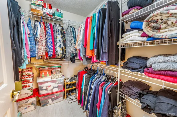 $389,900 | 1099 Jefferson Way, Forest, VA 24551