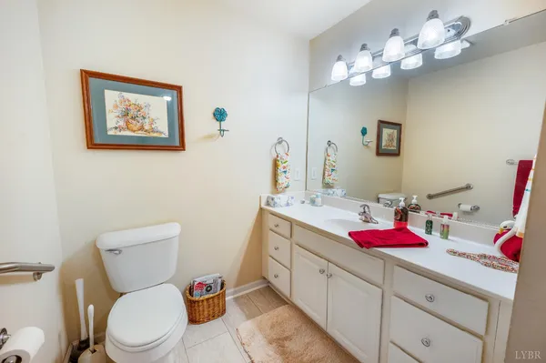 $389,900 | 1099 Jefferson Way, Forest, VA 24551