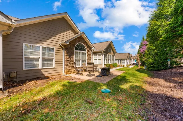 $389,900 | 1099 Jefferson Way, Forest, VA 24551