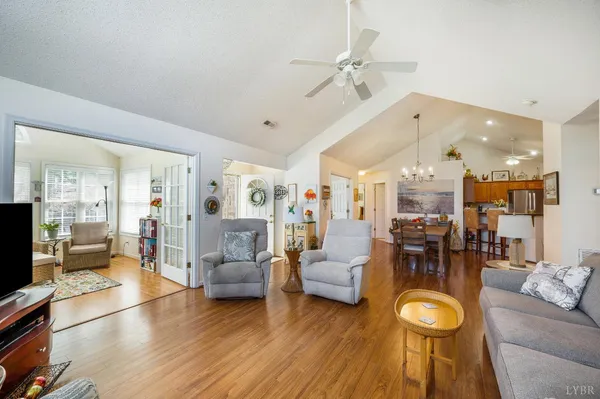 $389,900 | 1099 Jefferson Way, Forest, VA 24551