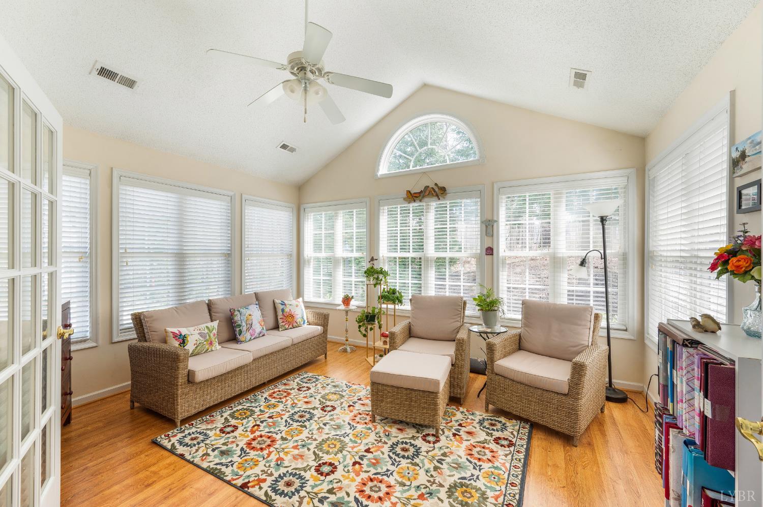 1099 Jefferson Way Forest, VA 24551 - Photo 7 of 45