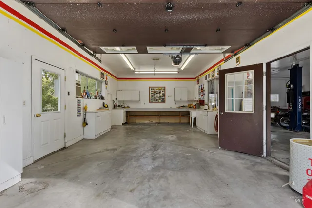 $650,000 | 9948 Ash Lane, Payette, ID 83661