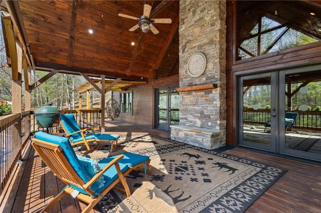 $1,300,000 | 151 Hickory Hills Street, Mineral Bluff, GA 30559