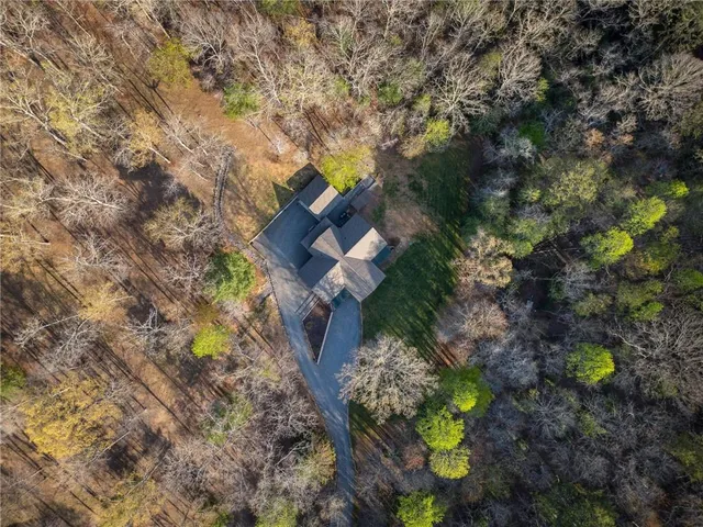 $1,300,000 | 151 Hickory Hills Street, Mineral Bluff, GA 30559