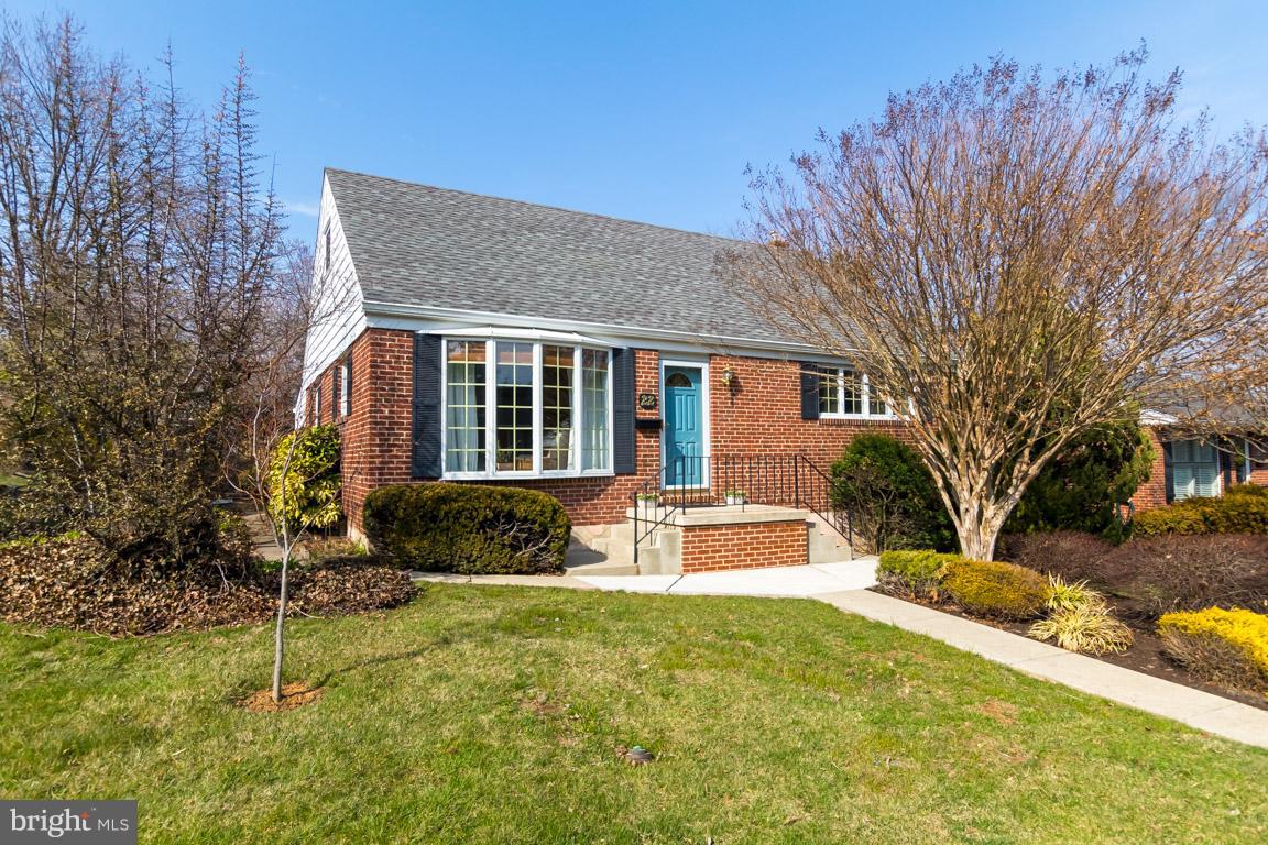 22 Hathaway Road Lutherville-Timonium, MD 21093 - Photo 1 of 30 Welcome to 22 Hathaway Road!