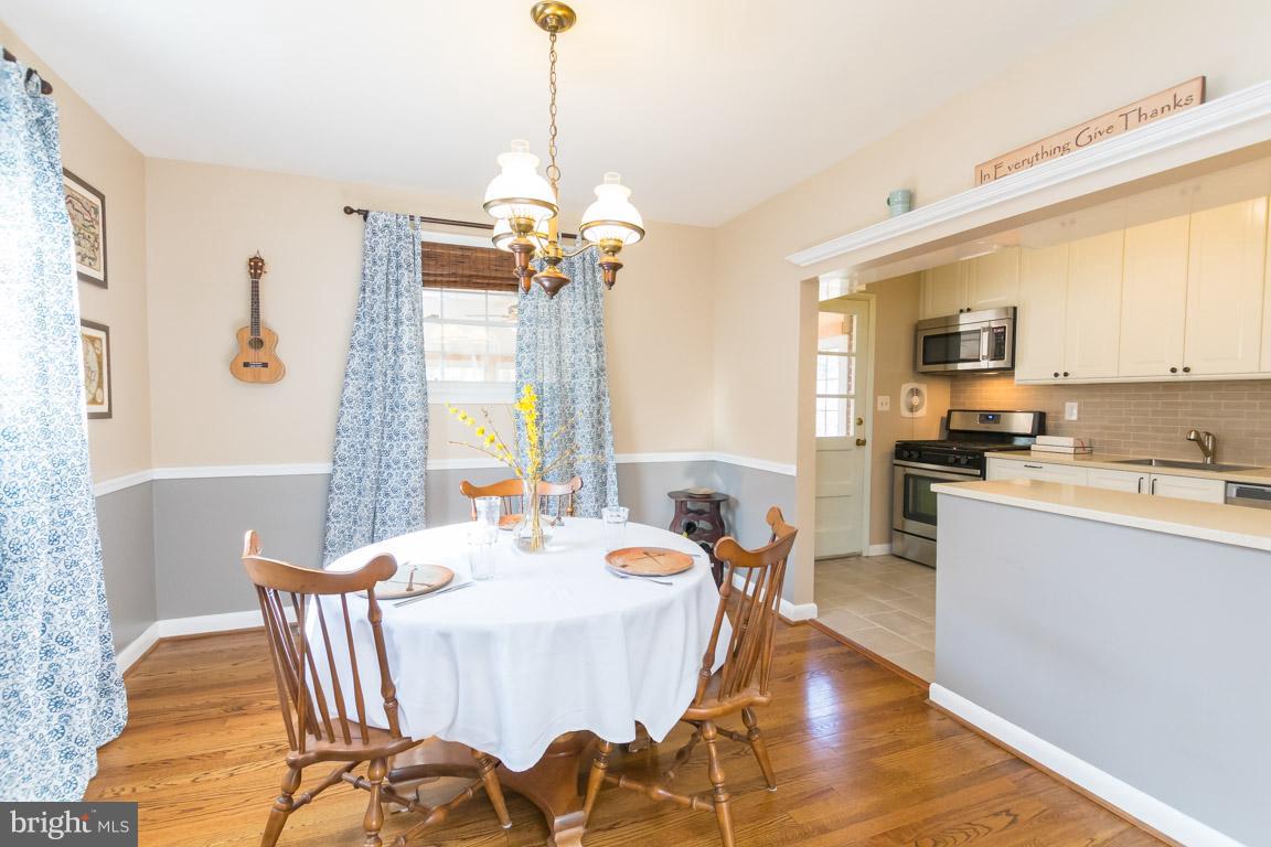 22 Hathaway Road Lutherville-Timonium, MD 21093 - Photo 11 of 30 Dining Room