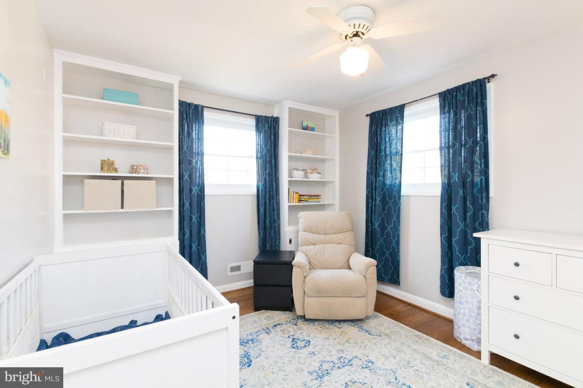 22 Hathaway Road Lutherville-Timonium, MD 21093 - Photo 17 of 30 Additional first-floor bedroom!