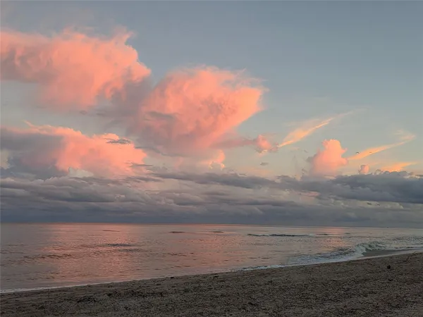 $299,900 | 1009 North Ocean Boulevard, Unit 411, Pompano Beach, FL 33062
