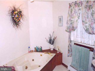 2136 B Georgia Road Temple, PA 19560 - Photo 5 of 6