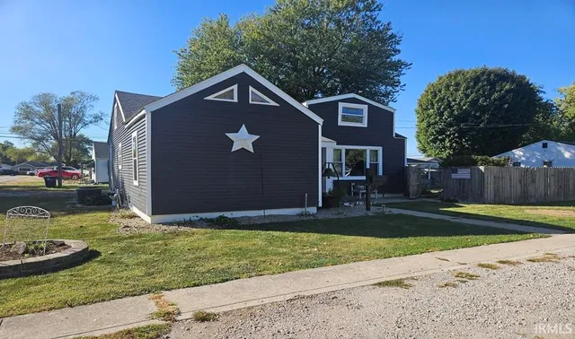 $250,000 | 1300 Myrtle Avenue, Frankfort, IN 46041