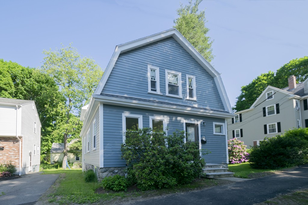 20 Charles Street Lexington, MA 02421 - Photo 1 of 30 Gallery Image 1