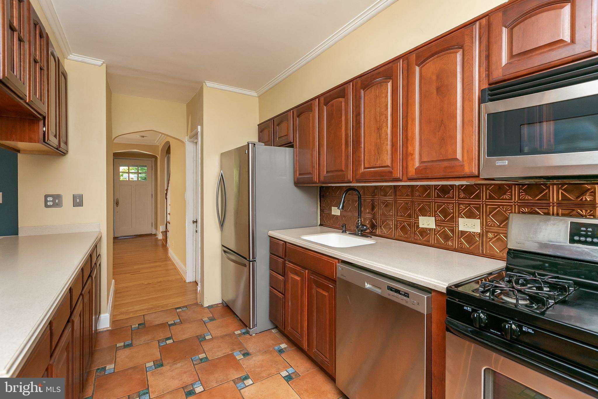 61 Dunkirk Road Baltimore, MD 21212 - Photo 19 of 63