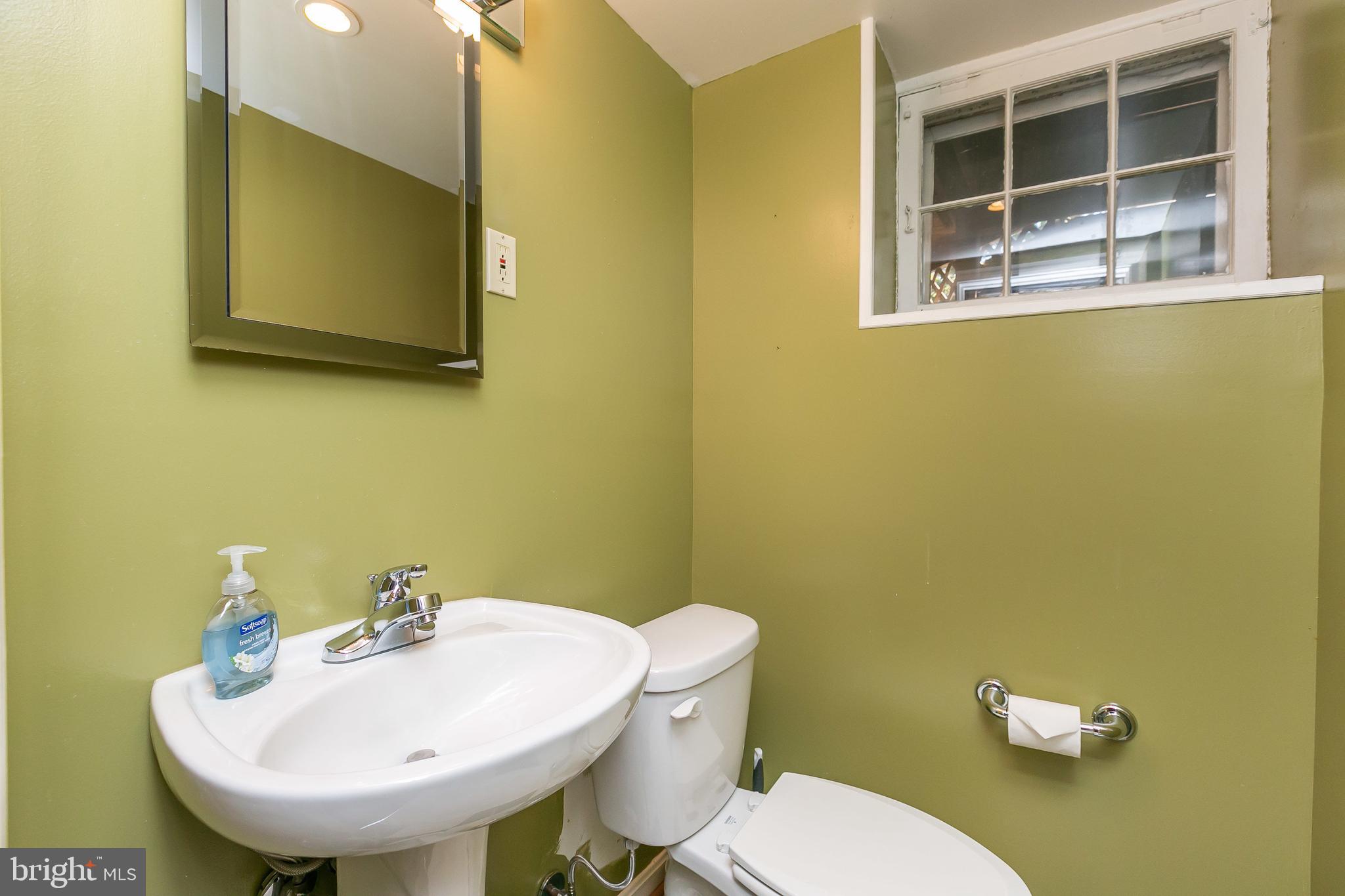 61 Dunkirk Road Baltimore, MD 21212 - Photo 28 of 63