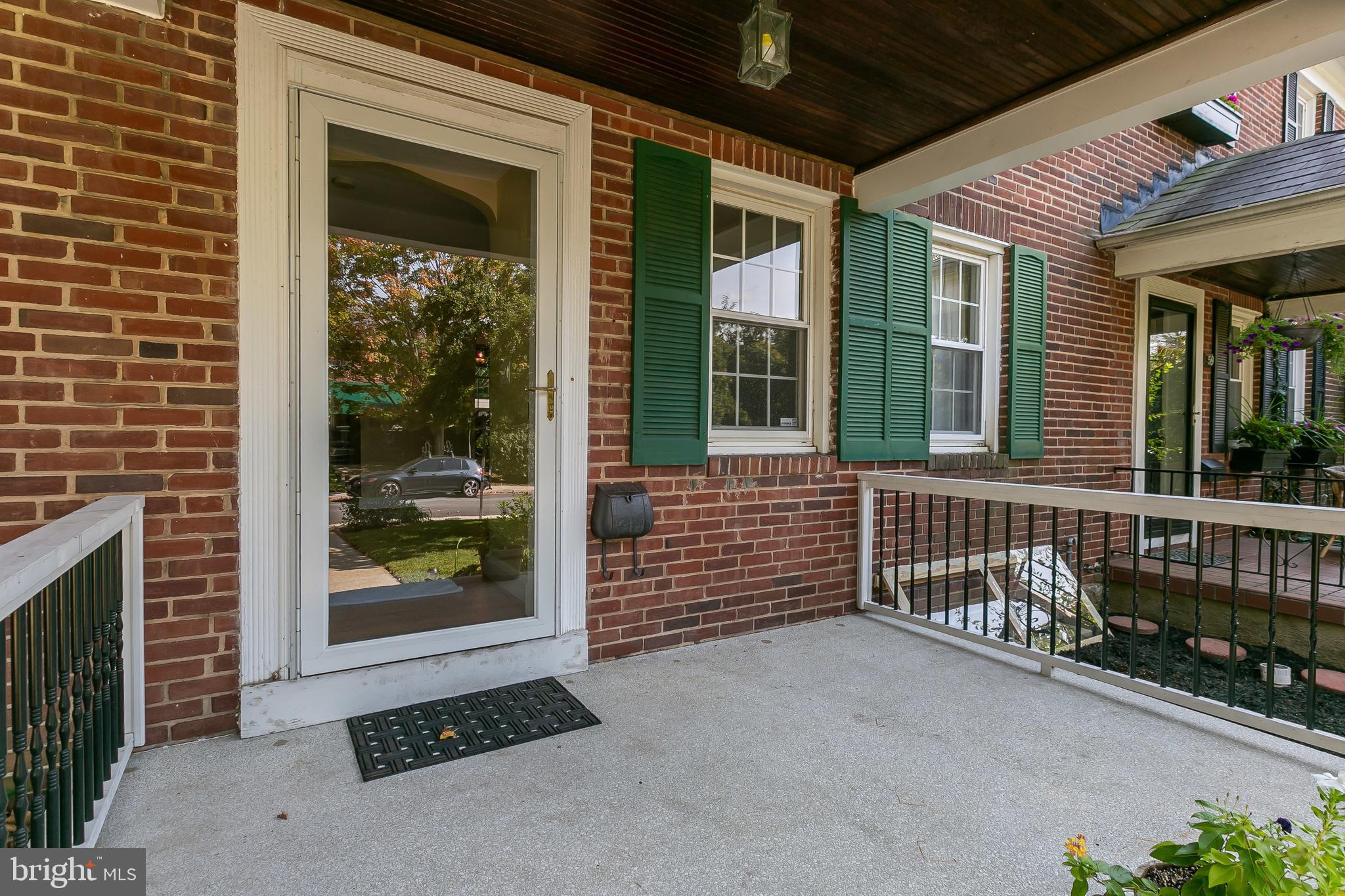 61 Dunkirk Road Baltimore, MD 21212 - Photo 5 of 63