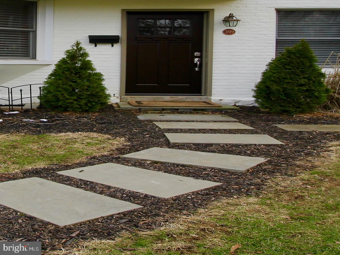 399 Grange Road Wayne, PA 19087 - Photo 2 of 9 Exterior Front